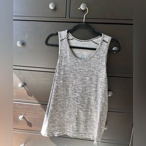 Lululemon Men’s License to Train tank
